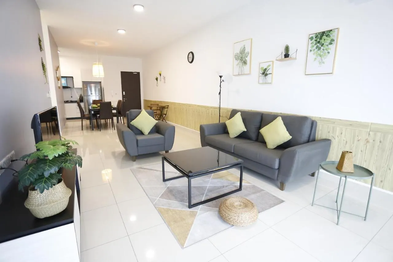 Pinnacle Tower Homestay By Home Cube Johor Bahru